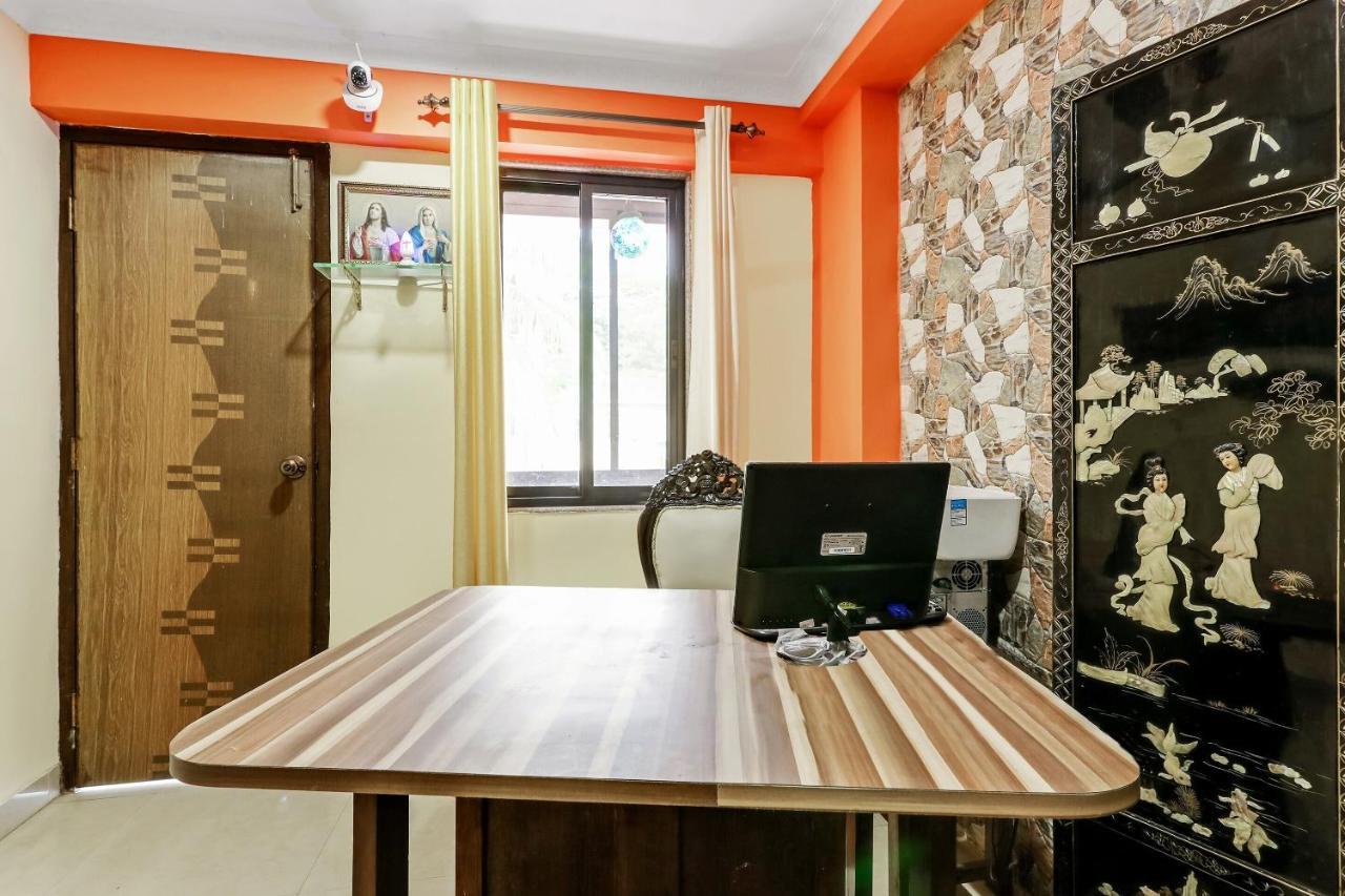פאנג'י Oyo Beautiful Studio'S Near Immaculate Conception Church מראה חיצוני תמונה